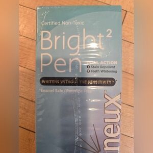 Lumineux Non Toxic Bright Pen Teeth Whitening Pen